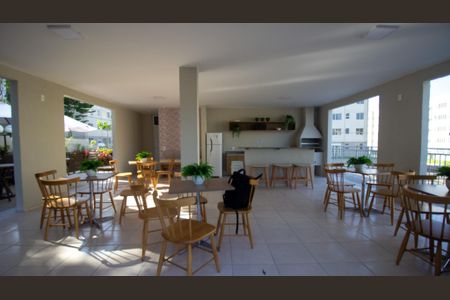 Apartamento para alugar com 45m², 2 quartos e 1 vagaÁrea comum