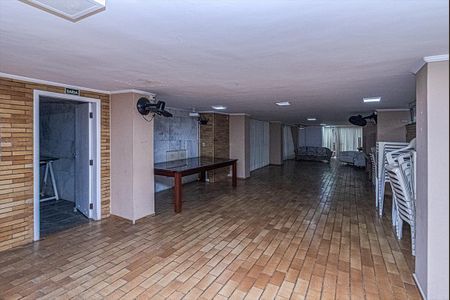 Apartamento à venda com 103m², 2 quartos e 1 vagaÁrea comum