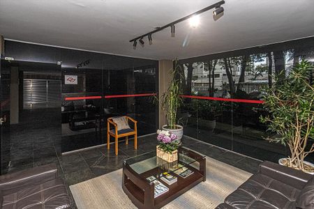 Apartamento à venda com 103m², 2 quartos e 1 vagaÁrea comum