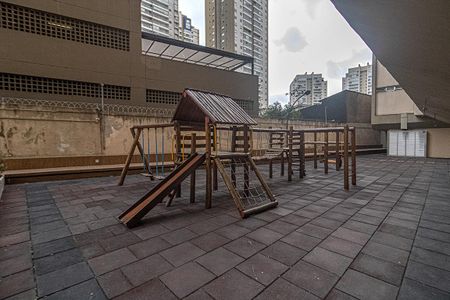 Apartamento à venda com 103m², 2 quartos e 1 vagaÁrea comum