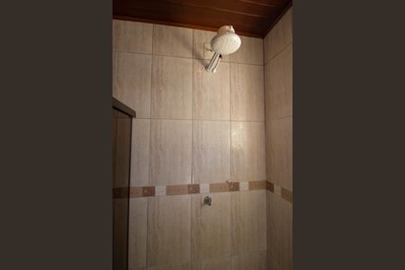 Casa de condomínio para alugar com 490m², 2 quartos e 7 vagasBanheiro