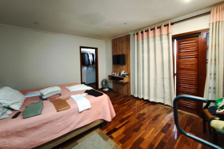 Suíte 1 de casa para alugar com 3 quartos, 370m² em Parque Via Norte, Campinas