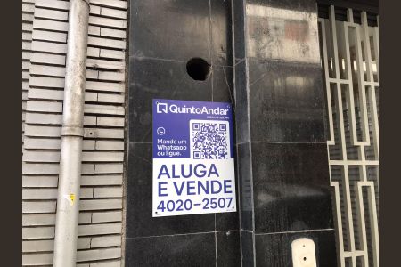 Apartamento à venda com 36m², 1 quarto e sem vaga Apartamento à venda com 36m², 1 quarto e sem vagaFachada