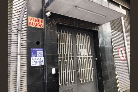 Apartamento à venda com 36m², 1 quarto e sem vaga Apartamento à venda com 36m², 1 quarto e sem vagaFachada