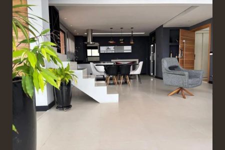 Apartamento para alugar com 184m², 3 quartos e 4 vagasFoto 02