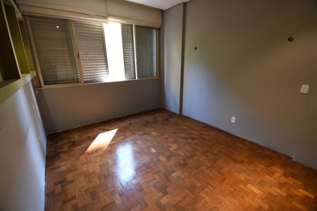 Apartamento à venda com 117m², 3 quartos e 1 vagaQuarto 2