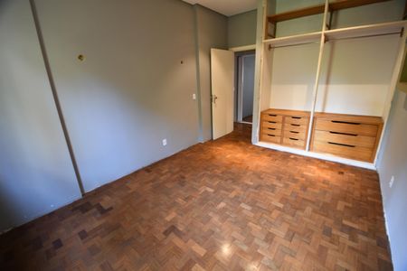 Apartamento à venda com 117m², 3 quartos e 1 vagaQuarto 2
