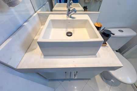 Apartamento à venda com 104m², 3 quartos e 2 vagasBanheiro da Suíte 1