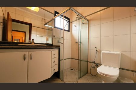 Casa à venda com 273m², 3 quartos e 3 vagasBanheiro