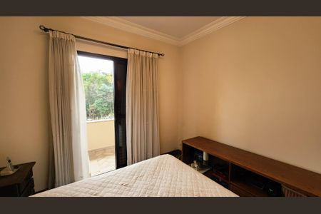 Casa à venda com 273m², 3 quartos e 3 vagasQuarto Suíte