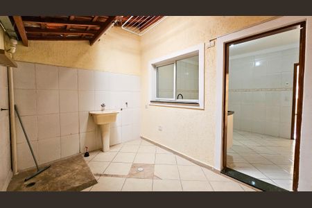 Casa à venda com 110m², 3 quartos e 2 vagas Casa à venda com 110m², 3 quartos e 2 vagasÁrea de Serviço