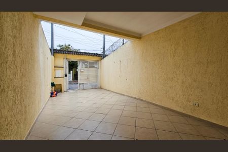 Casa à venda com 110m², 3 quartos e 2 vagas Casa à venda com 110m², 3 quartos e 2 vagasQuintal