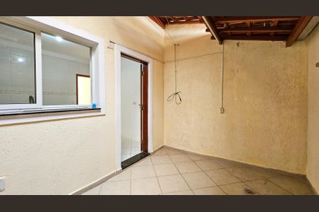 Casa à venda com 110m², 3 quartos e 2 vagas Casa à venda com 110m², 3 quartos e 2 vagasÁrea de Serviço