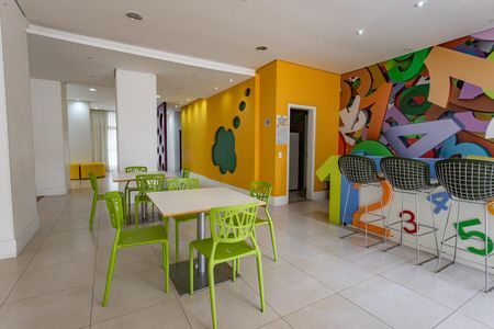 Apartamento à venda com 105m², 3 quartos e 2 vagasÁrea comum - Salão de festas infantil