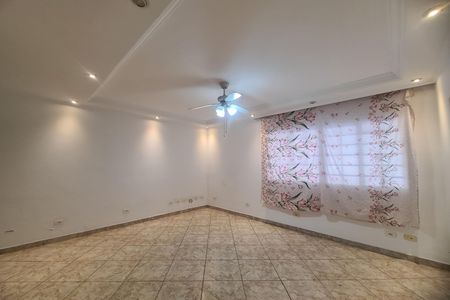 Casa à venda com 96m², 3 quartos e 2 vagasSala