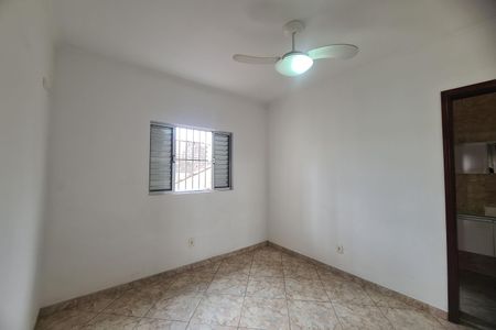 Casa à venda com 96m², 3 quartos e 2 vagasSuíte