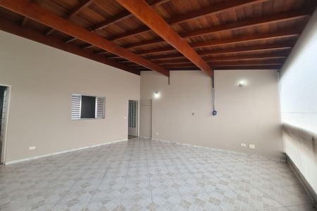 Casa à venda com 96m², 3 quartos e 2 vagasÁrea Externa