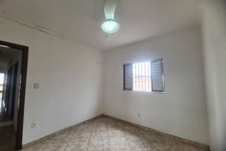 Casa à venda com 96m², 3 quartos e 2 vagasSuíte