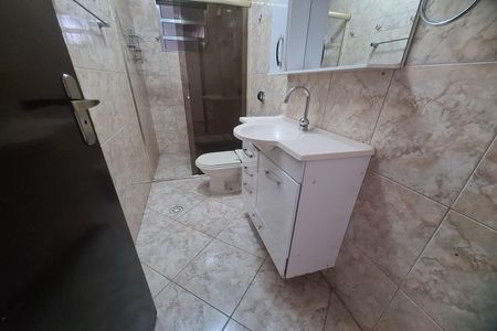 Casa à venda com 96m², 3 quartos e 2 vagasBanheiro
