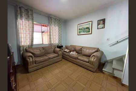 Sala de casa para alugar com 2 quartos, 150m² em Jardim Arpoador, São Paulo