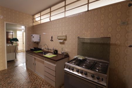 Casa à venda com 302m², 4 quartos e 3 vagasCozinha