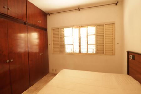 Casa à venda com 302m², 4 quartos e 3 vagasQuarto 1