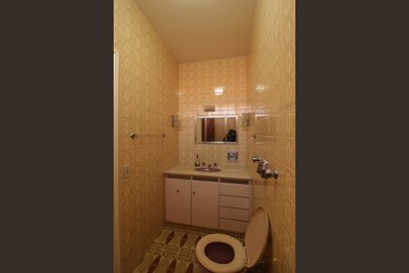 Casa à venda com 302m², 4 quartos e 3 vagasBanheiro do Quarto 3