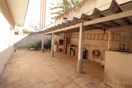 Casa à venda com 302m², 4 quartos e 3 vagasÁrea comum