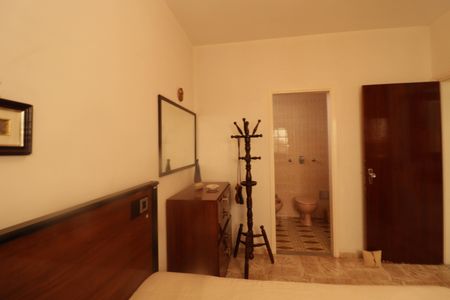 Casa à venda com 302m², 4 quartos e 3 vagasQuarto 1