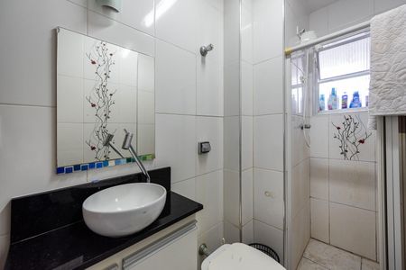 Apartamento para alugar com 64m², 2 quartos e 2 vagas Apartamento para alugar com 64m², 2 quartos e 2 vagasBanheiro