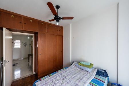 Quarto 1 de apartamento para alugar com 2 quartos, 64m² em José Menino, Santos