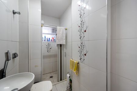 Apartamento para alugar com 64m², 2 quartos e 2 vagas Apartamento para alugar com 64m², 2 quartos e 2 vagasBanheiro