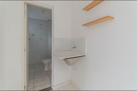 Studio à venda com 28m², 1 quarto e sem vaga Studio à venda com 28m², 1 quarto e sem vagaÁrea de Serviço