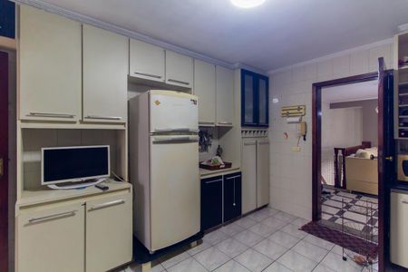 Casa à venda com 277m², 4 quartos e 5 vagasCozinha