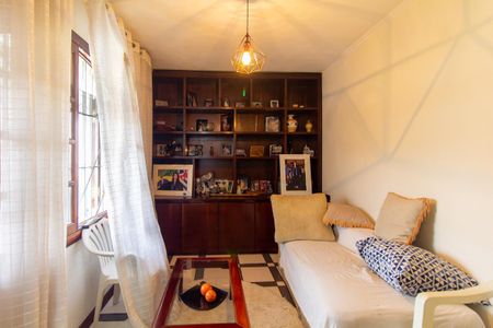 Casa à venda com 277m², 4 quartos e 5 vagasQuarto