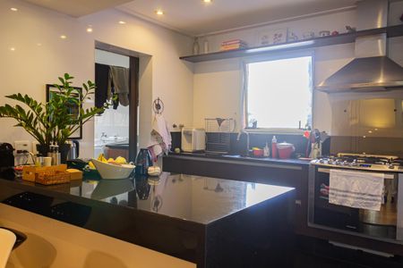 Apartamento à venda com 127m², 4 quartos e 3 vagasCozinha