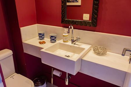 Apartamento à venda com 127m², 4 quartos e 3 vagasLavabo