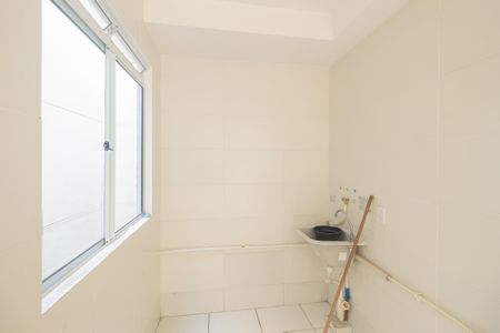 Apartamento para alugar com 40m², 2 quartos e 1 vaga Apartamento para alugar com 40m², 2 quartos e 1 vagaCozinha e Área de Serviço
