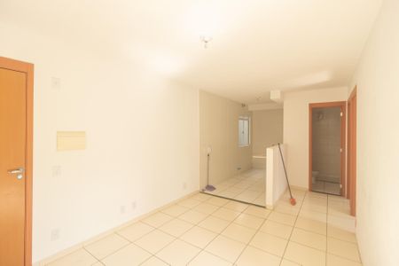 Sala de apartamento para alugar com 2 quartos, 40m² em Guaratiba, Rio de Janeiro