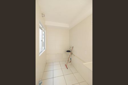 Apartamento para alugar com 40m², 2 quartos e 1 vaga Apartamento para alugar com 40m², 2 quartos e 1 vagaCozinha e Área de Serviço