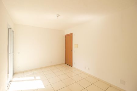 Sala de apartamento para alugar com 2 quartos, 40m² em Guaratiba, Rio de Janeiro