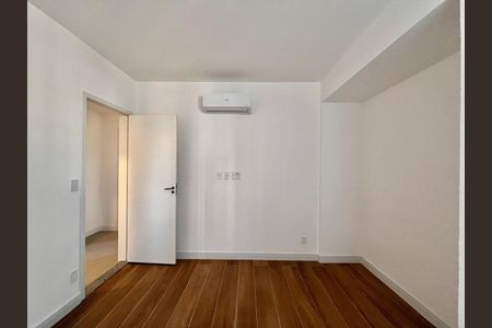 Apartamento à venda com 89m², 3 quartos e 1 vagaQuarto 1