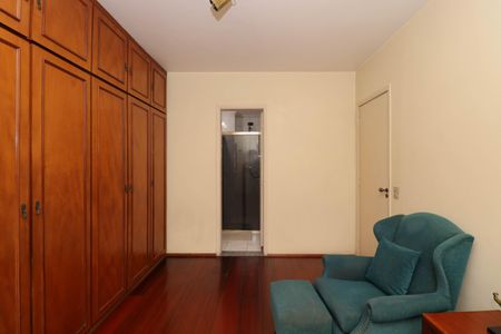 Apartamento à venda com 147m², 4 quartos e 2 vagasSuíte
