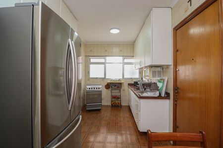 Apartamento à venda com 147m², 4 quartos e 2 vagasCozinha