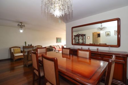 Sala de apartamento à venda com 4 quartos, 147m² em Pinheiros, São Paulo