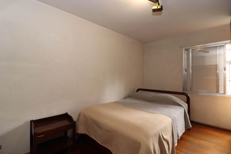 Apartamento à venda com 147m², 4 quartos e 2 vagasQuarto 3