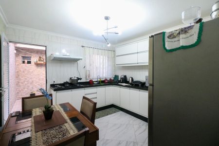 Casa para alugar com 778m², 3 quartos e 2 vagasCozinha