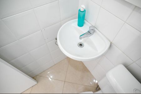 Apartamento para alugar com 93m², 3 quartos e 2 vagasBanheiro de Serviço