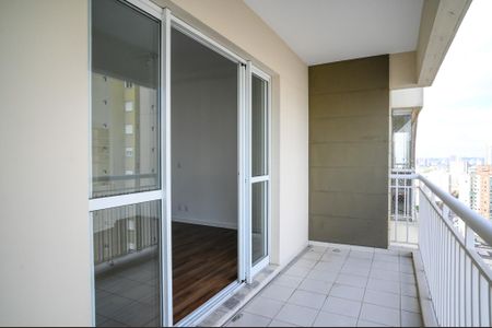 Apartamento para alugar com 93m², 3 quartos e 2 vagasVaranda