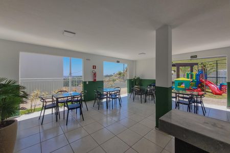 Apartamento à venda com 48m², 2 quartos e 1 vaga Apartamento à venda com 48m², 2 quartos e 1 vagaÁrea comum - Salão de festas